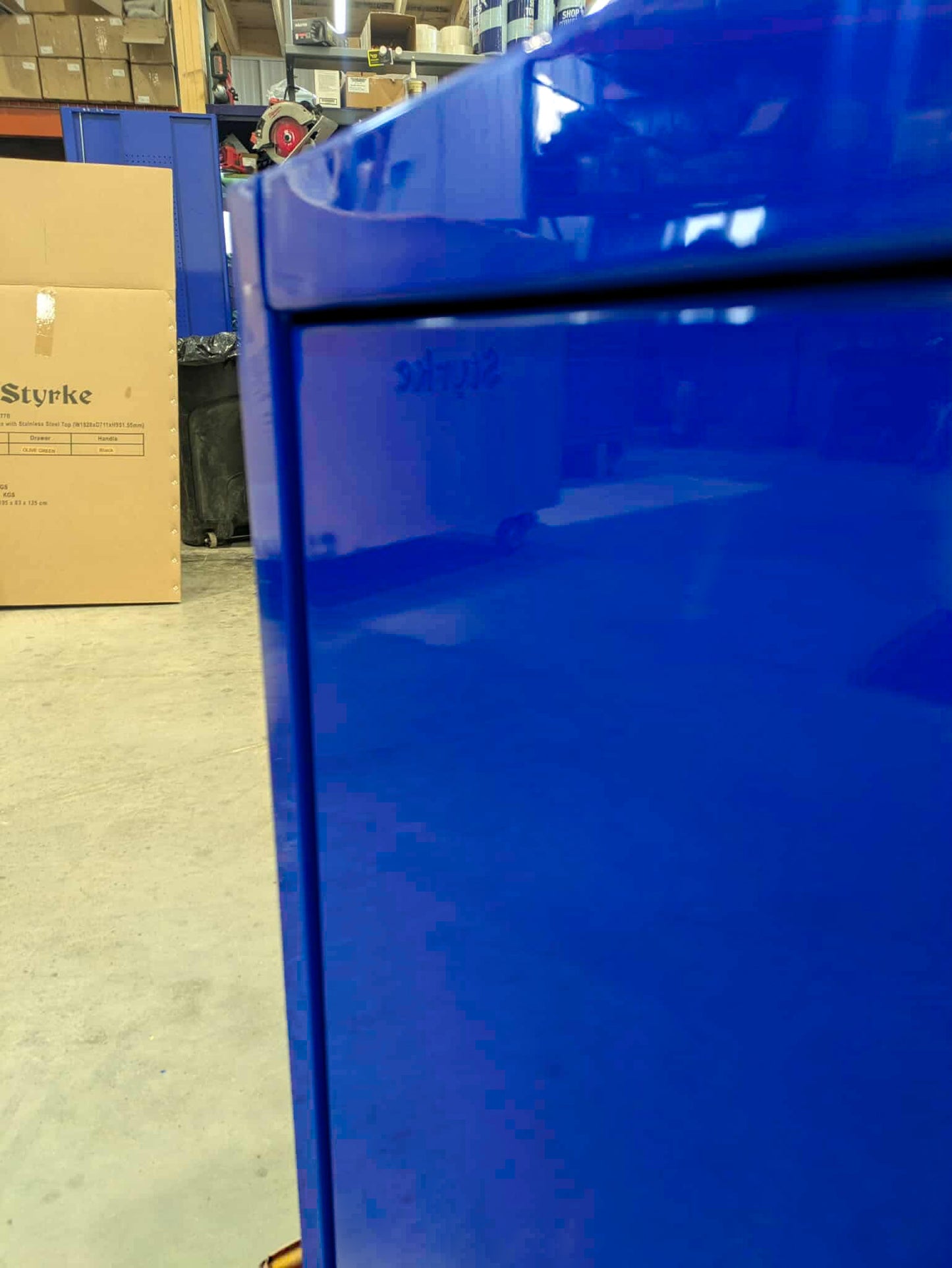 *SCRATCH AND DENT* 72" Hutch - Blue/Blue/Black